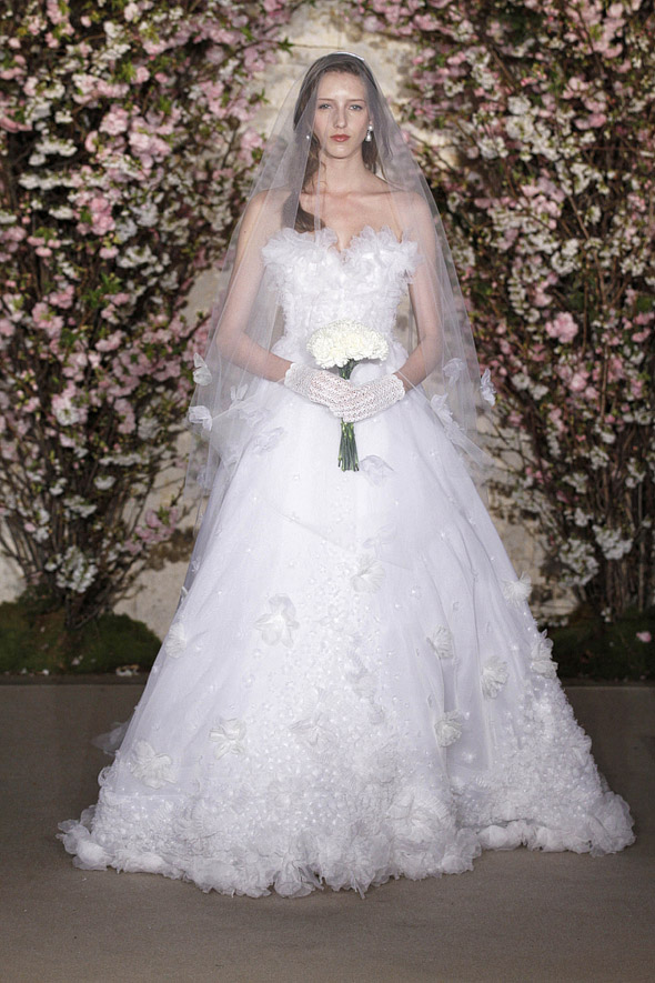 oscar-de-la-renta-2012-spring-bridal