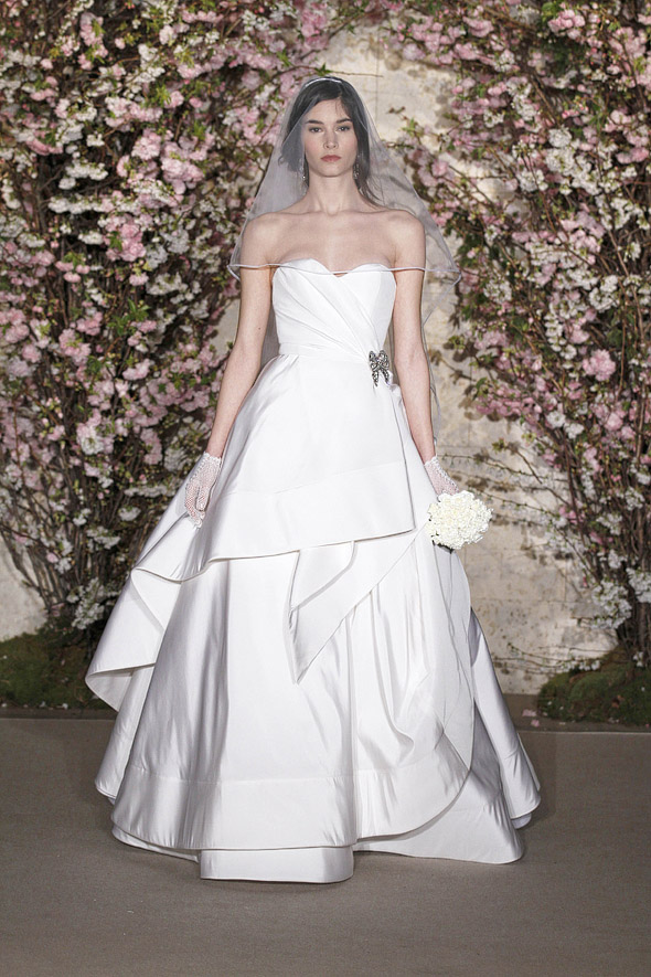 oscar-de-la-renta-2012-spring-bridal