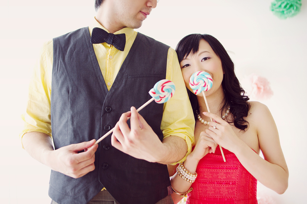 scandalously-cute-engagement-session