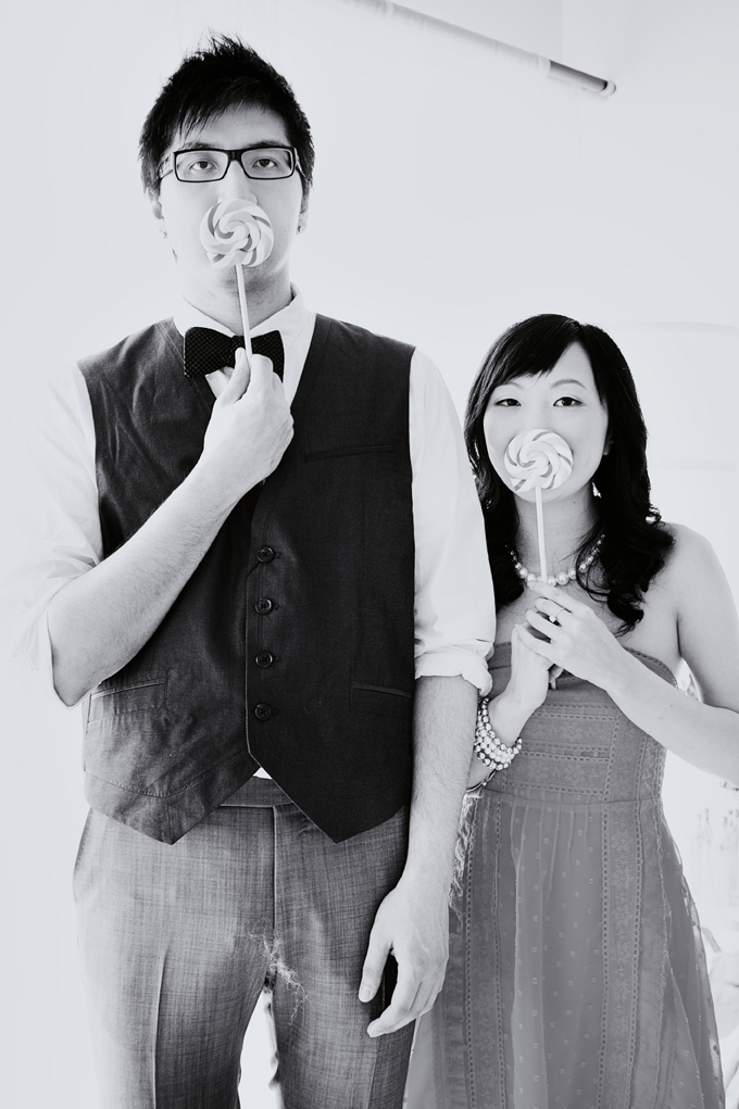 scandalously-cute-engagement-session