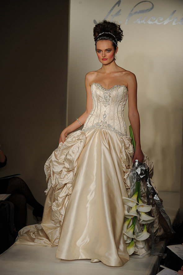 st-pucchi-spring-2011-bridal-couture