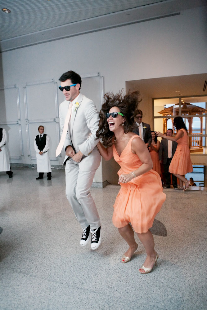 wedding-at-the-museum-of-contemporary