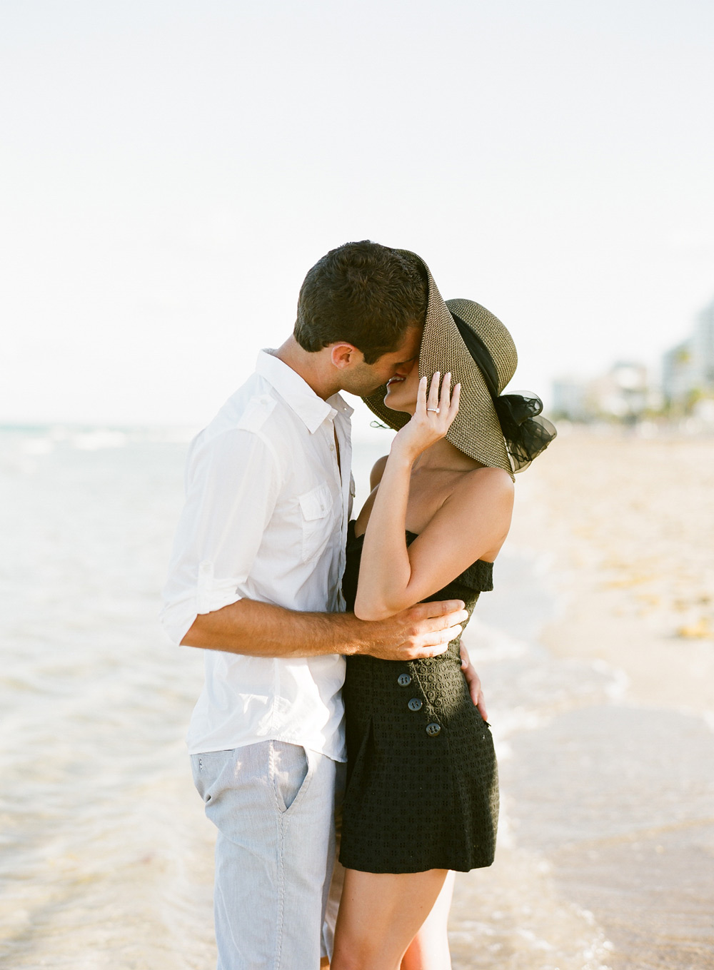 1950s-inspired-wedding-engagement