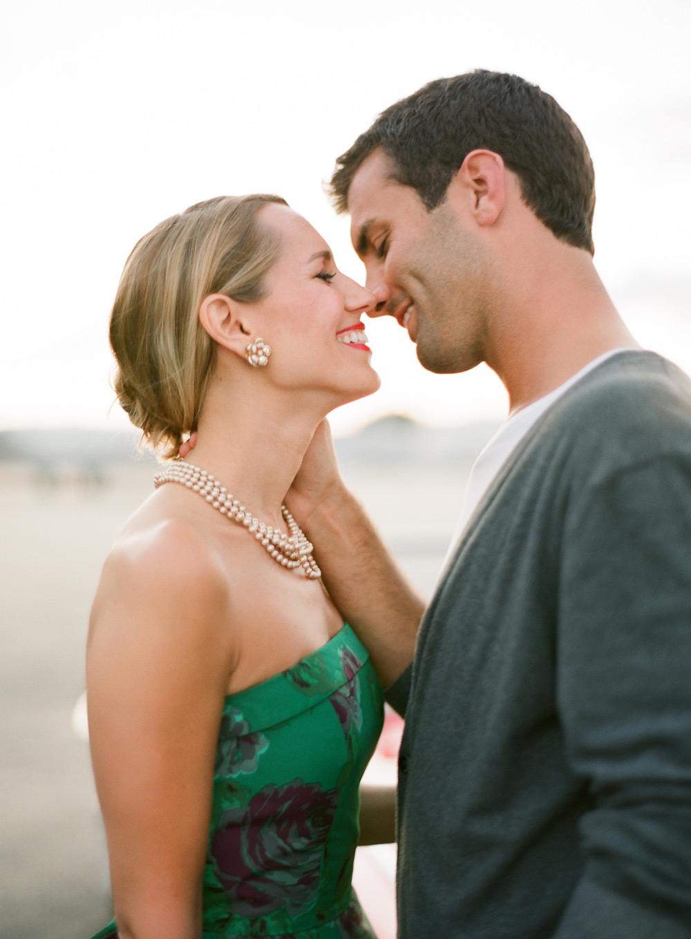 1950s-inspired-wedding-engagement