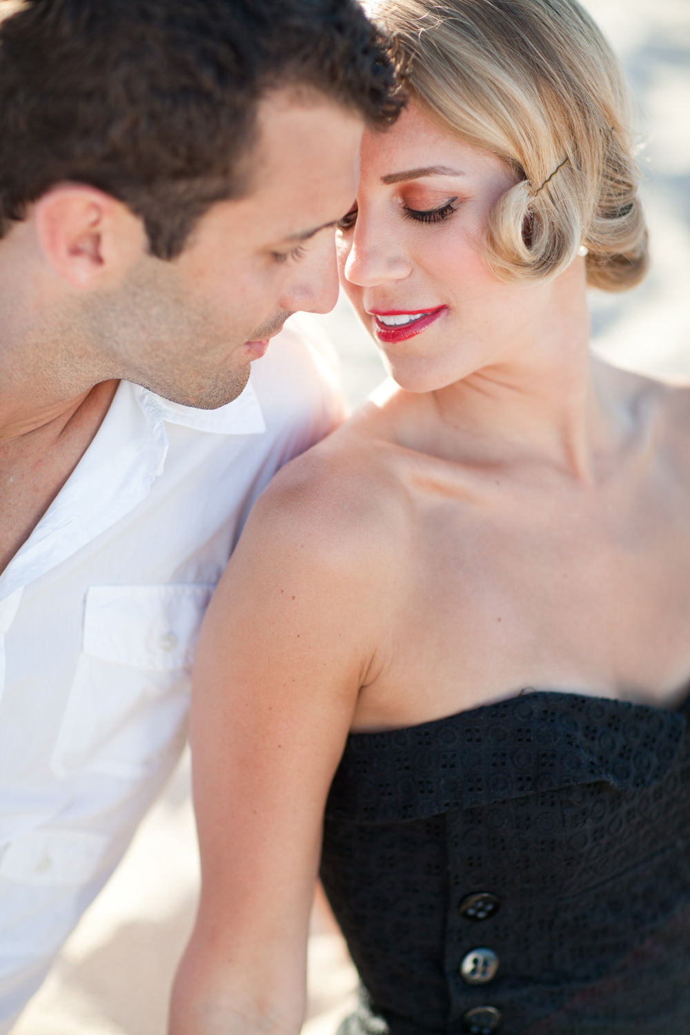 1950s-inspired-wedding-engagement
