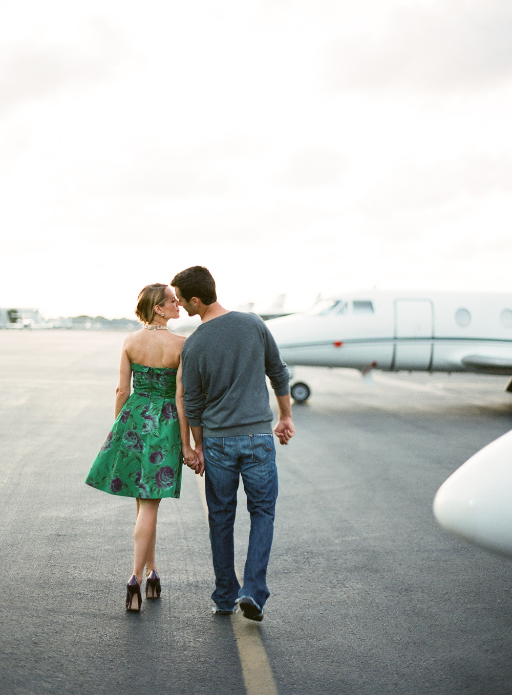 1950s-inspired-wedding-engagement
