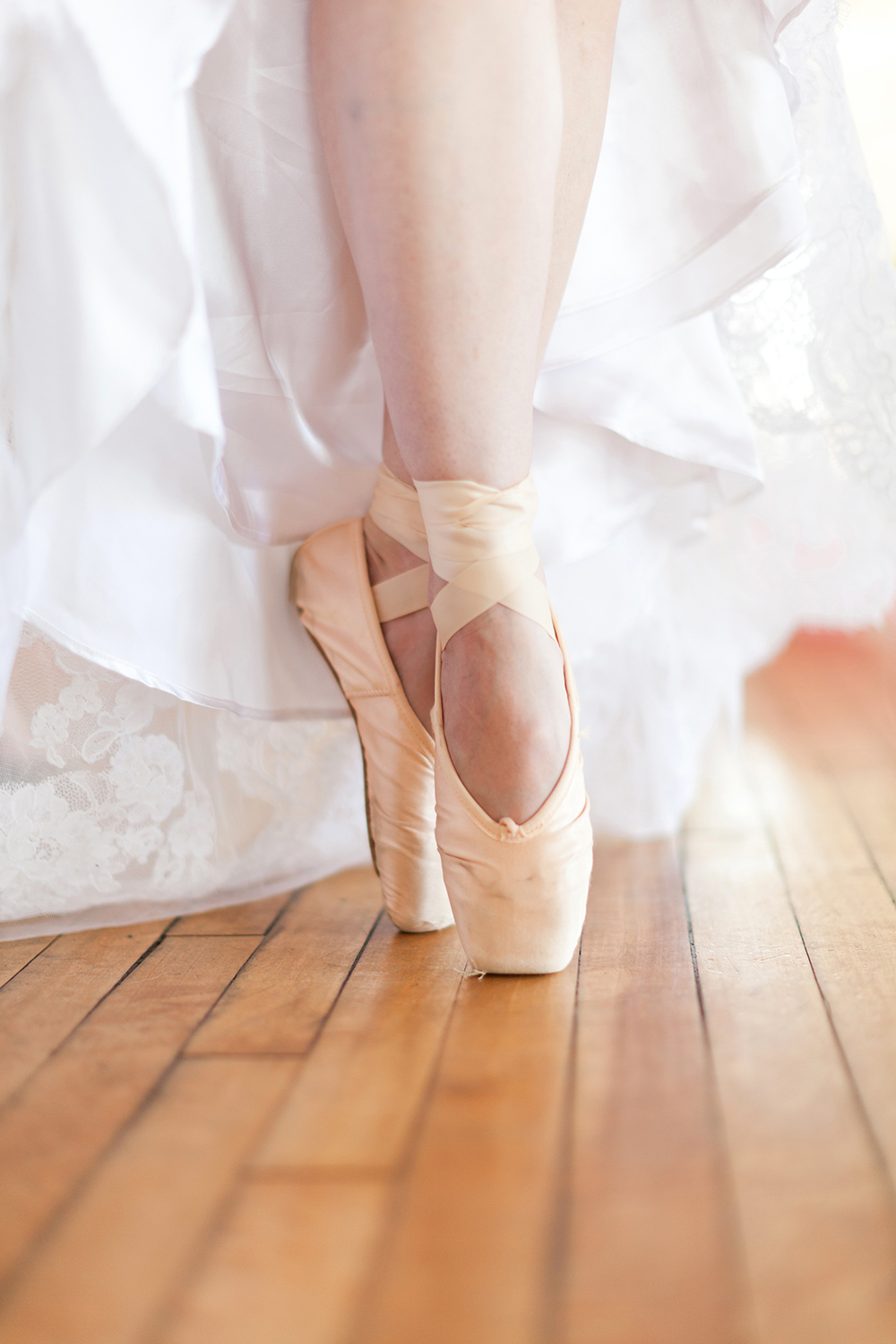 bridal-ballet-shoot-by-love-by-serena