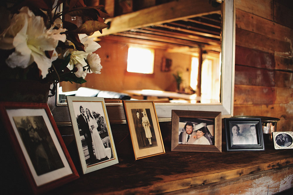 new-zealand-barn-yard-wedding