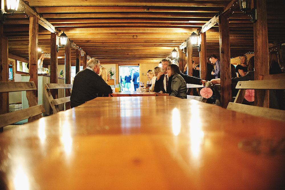 new-zealand-barn-yard-wedding
