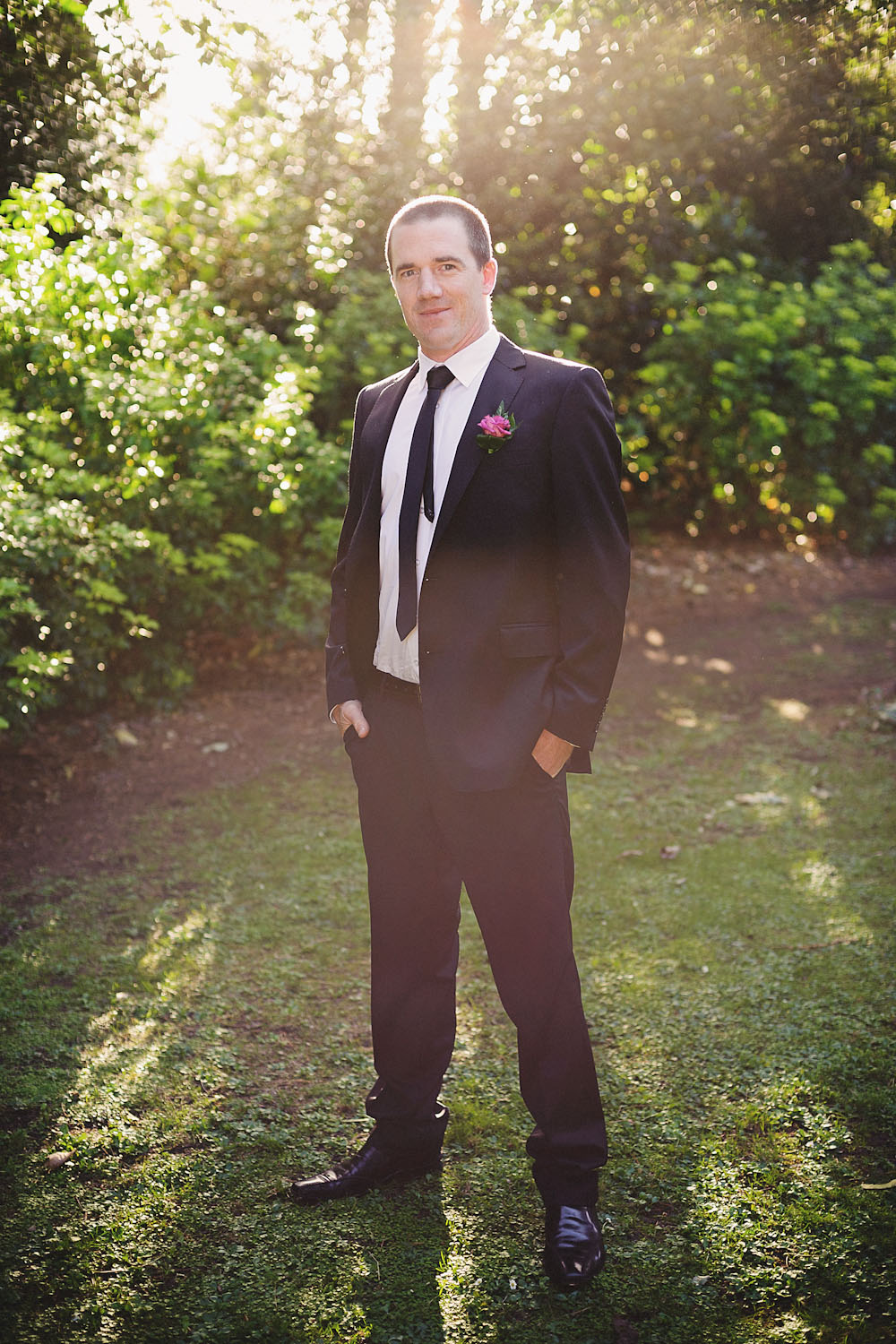new-zealand-barn-yard-wedding