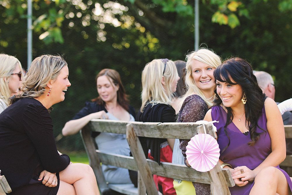new-zealand-barn-yard-wedding