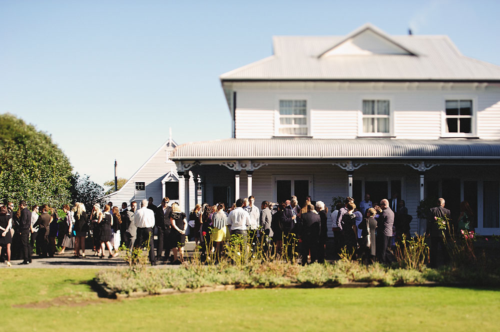 new-zealand-barn-yard-wedding
