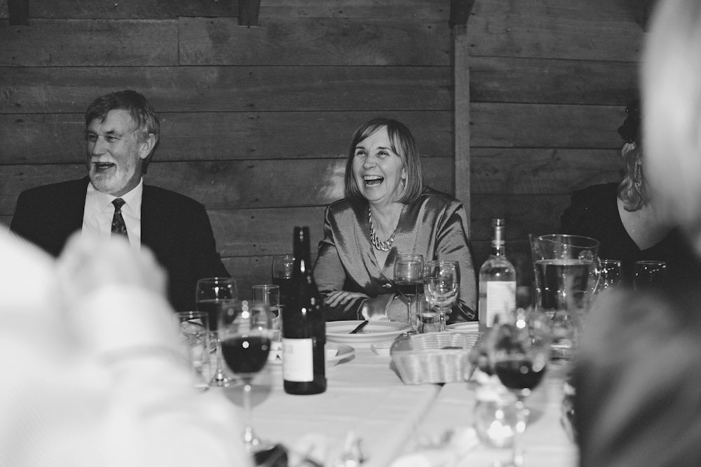new-zealand-barn-yard-wedding