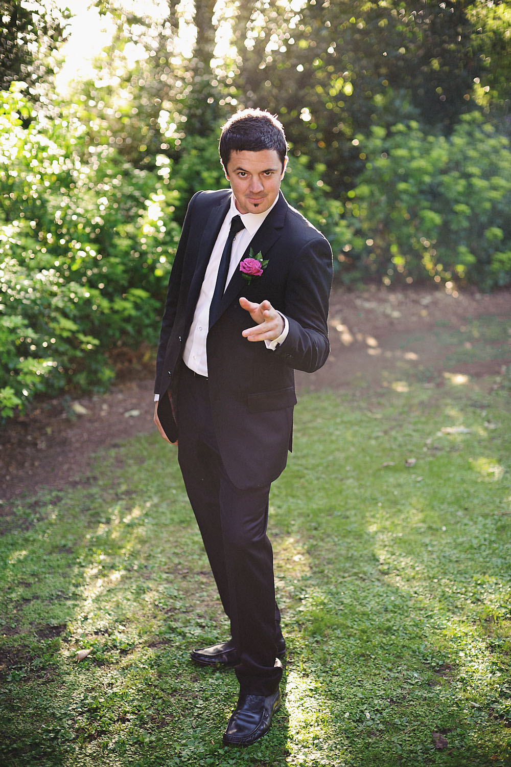 new-zealand-barn-yard-wedding