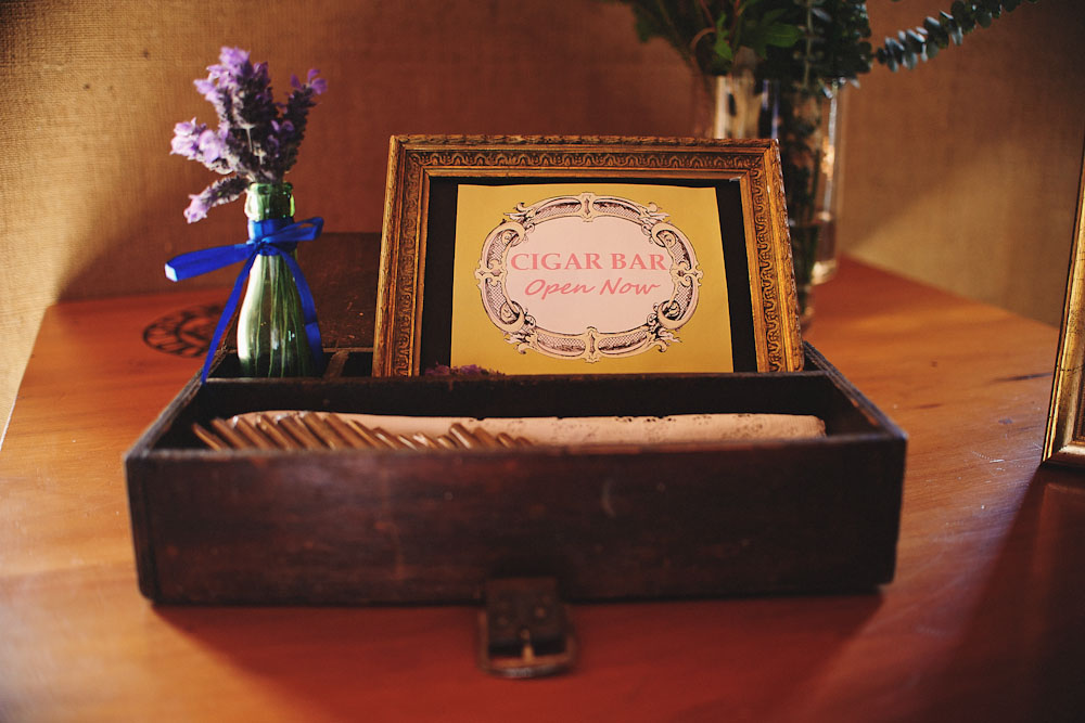 new-zealand-barn-yard-wedding