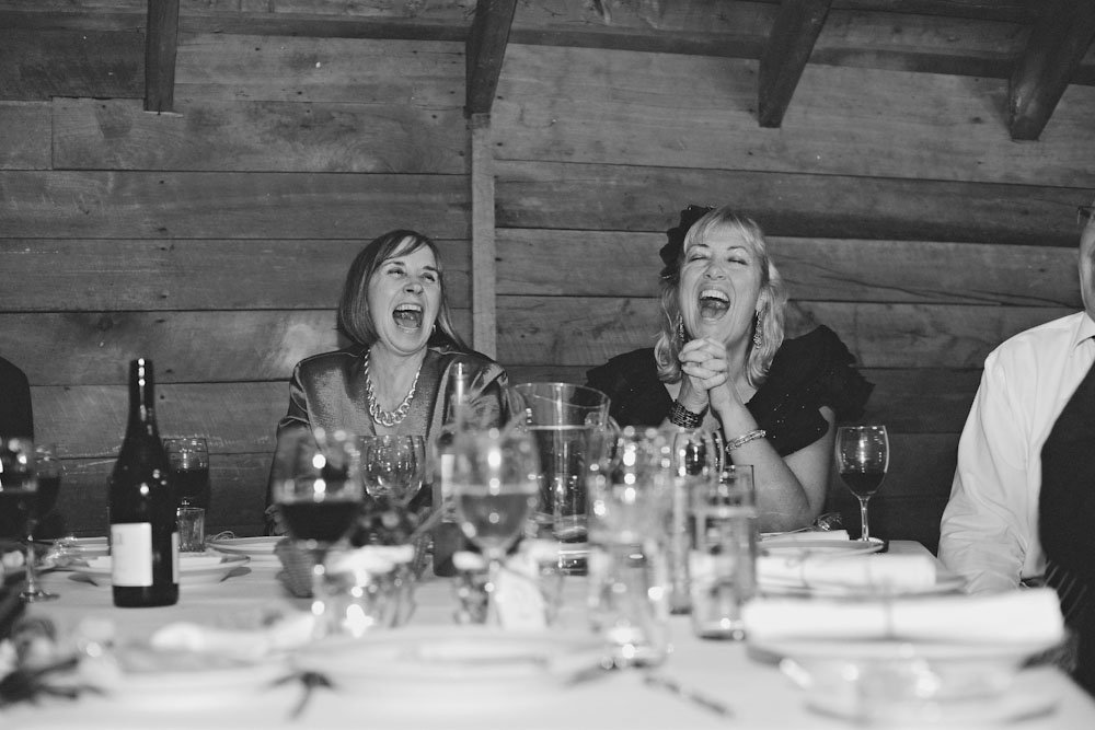 new-zealand-barn-yard-wedding