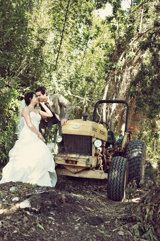 real-rustic-wedding-from-closer-to