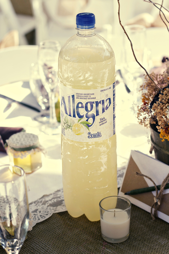 real-rustic-wedding-from-closer-to