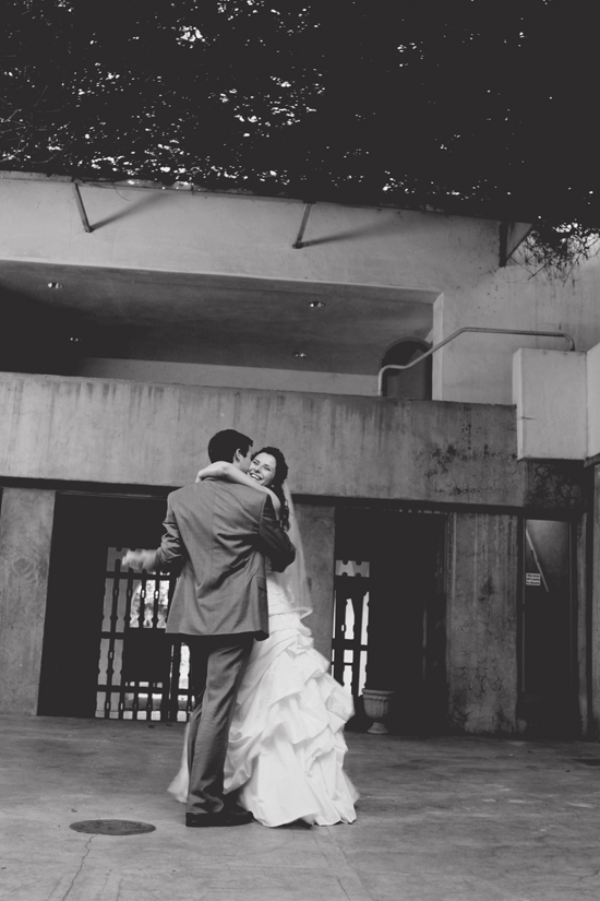 real-rustic-wedding-from-closer-to