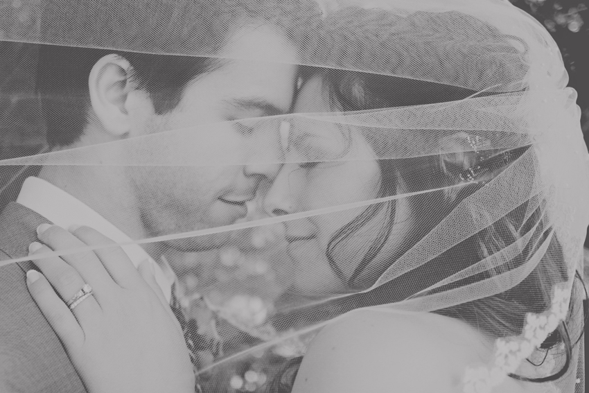real-rustic-wedding-from-closer-to