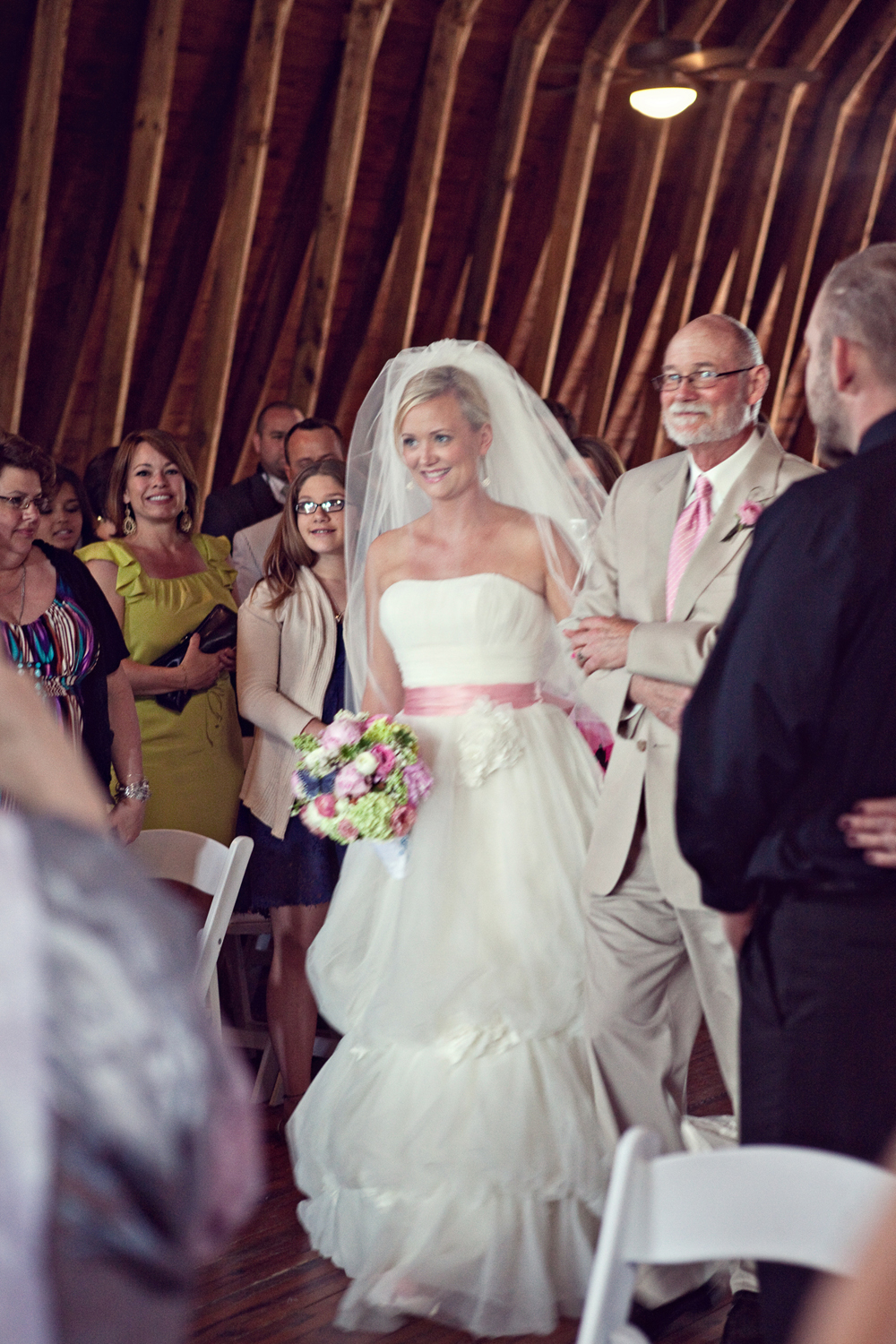 south-carolina-barnyard-wedding