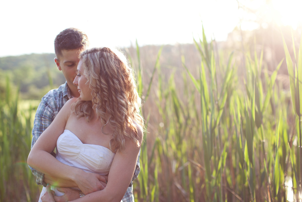 tea-and-cupcakes-engagement-session