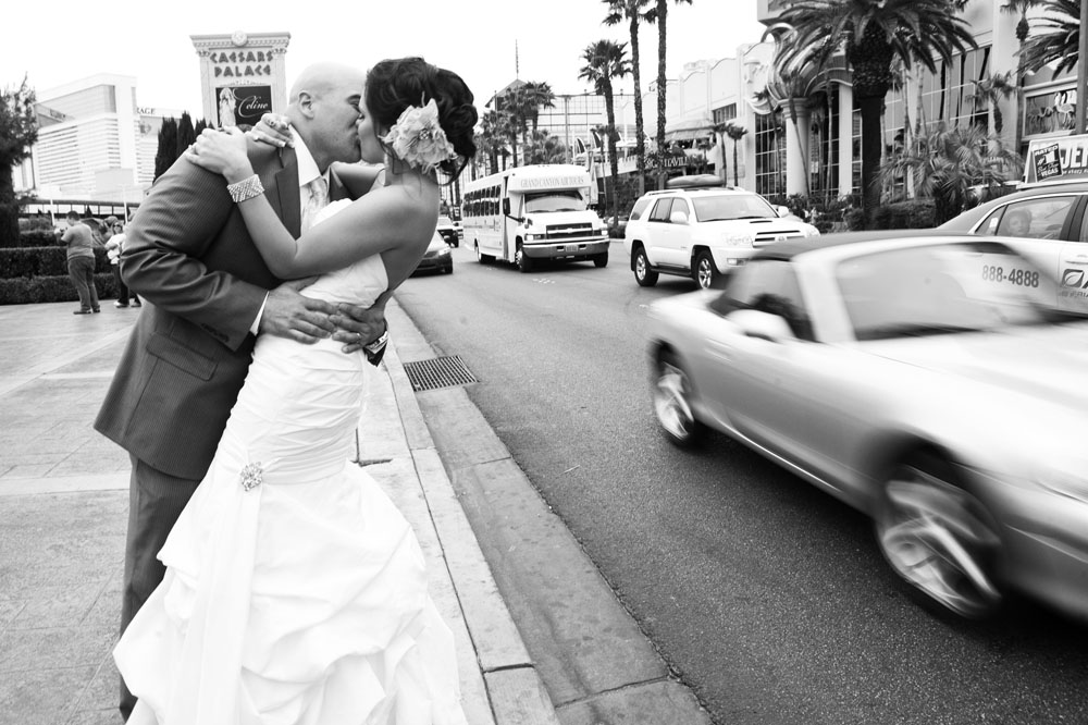 vegas-wedding-from-white-haute