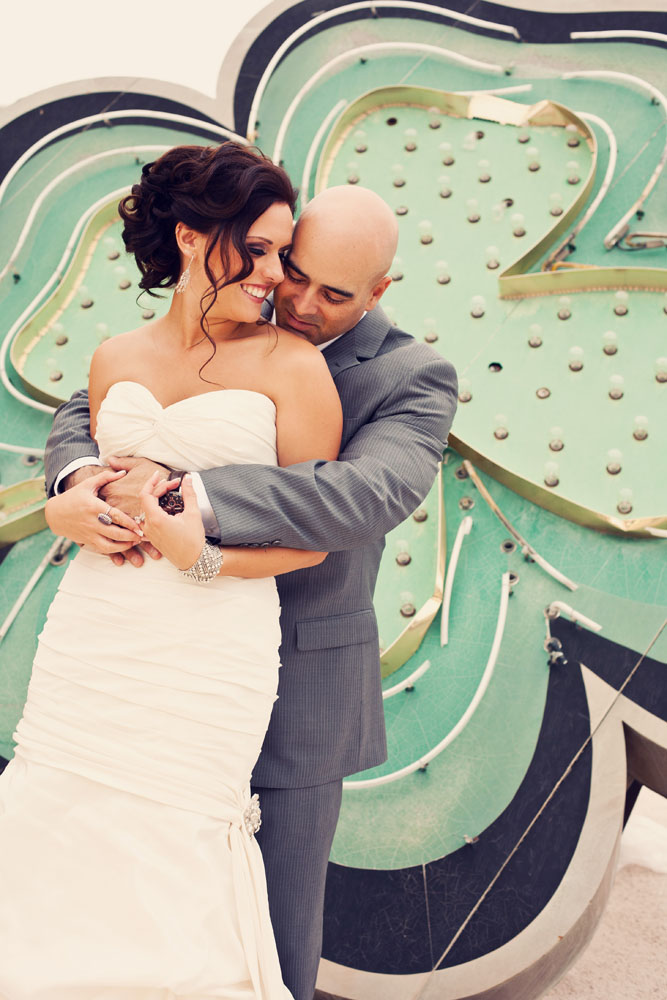 vegas-wedding-from-white-haute