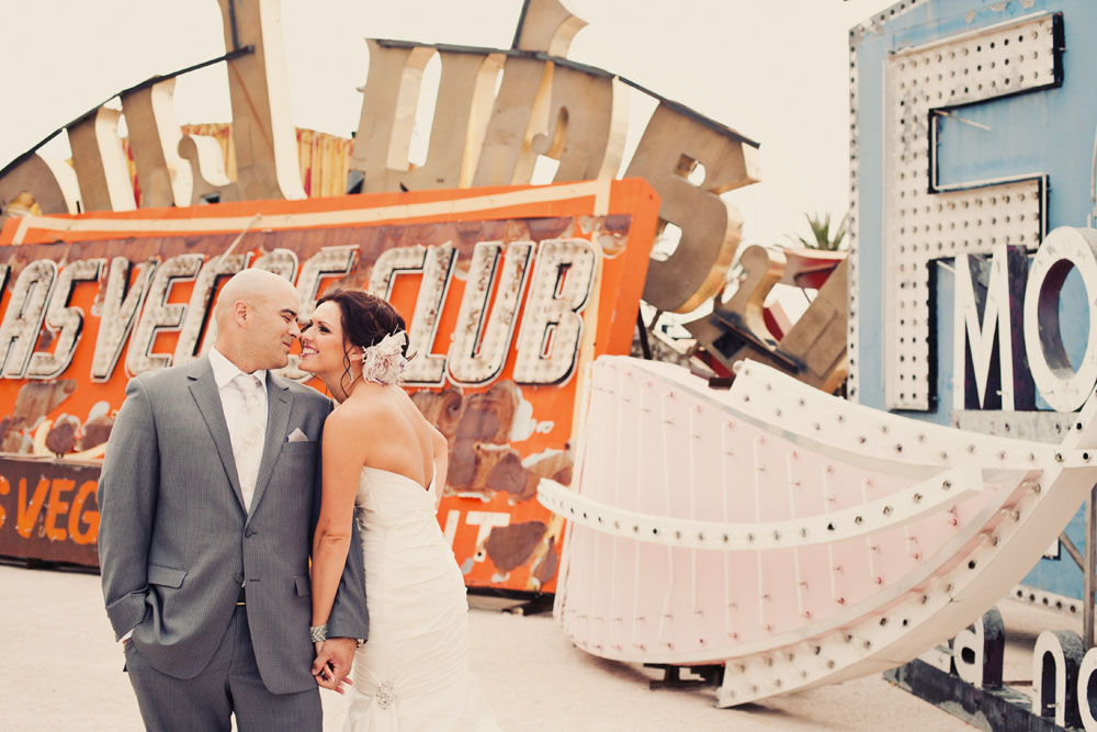 vegas-wedding-from-white-haute