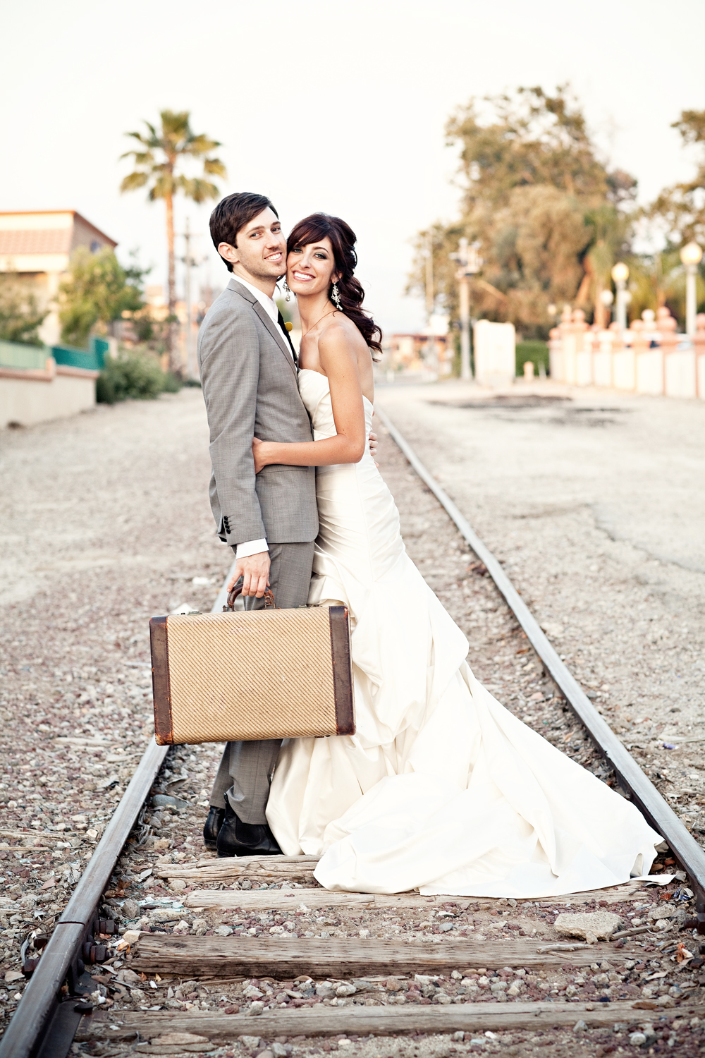 vibrant-yellow-and-orange-wedding