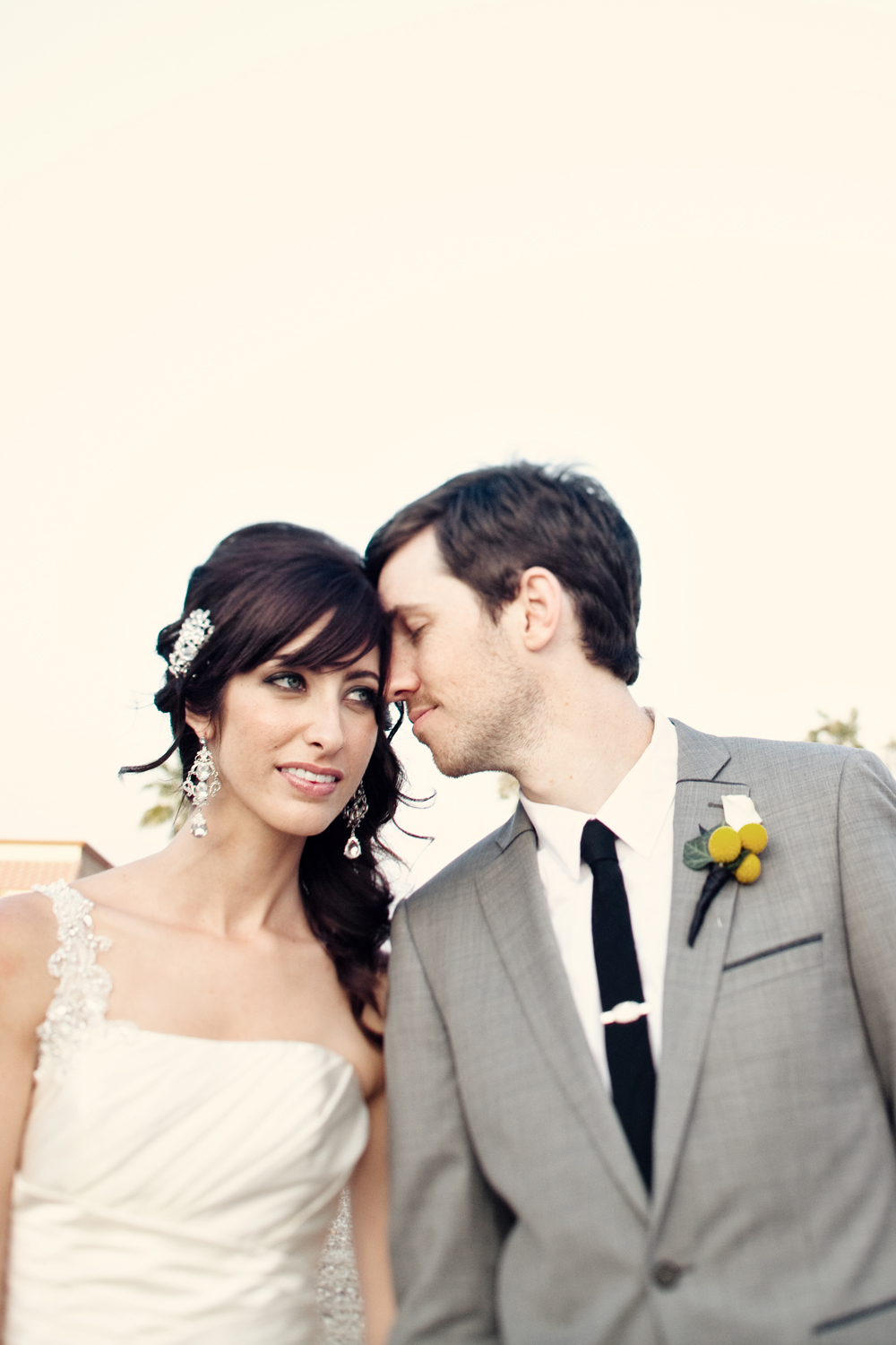 vibrant-yellow-and-orange-wedding