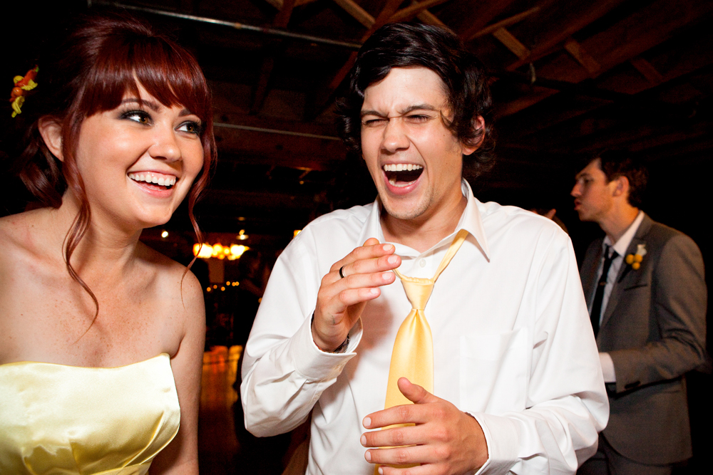 vibrant-yellow-and-orange-wedding