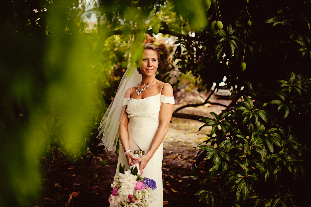 a-dazzling-backyard-oasis-wedding