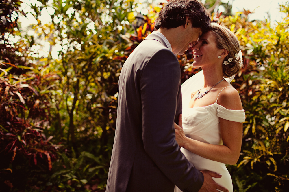 a-dazzling-backyard-oasis-wedding