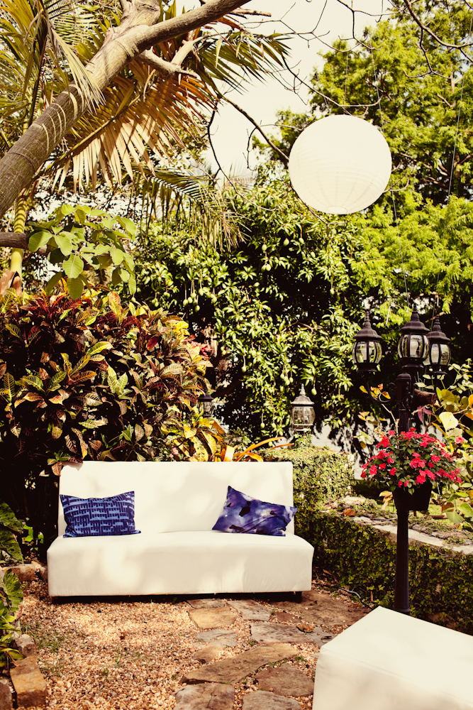a-dazzling-backyard-oasis-wedding