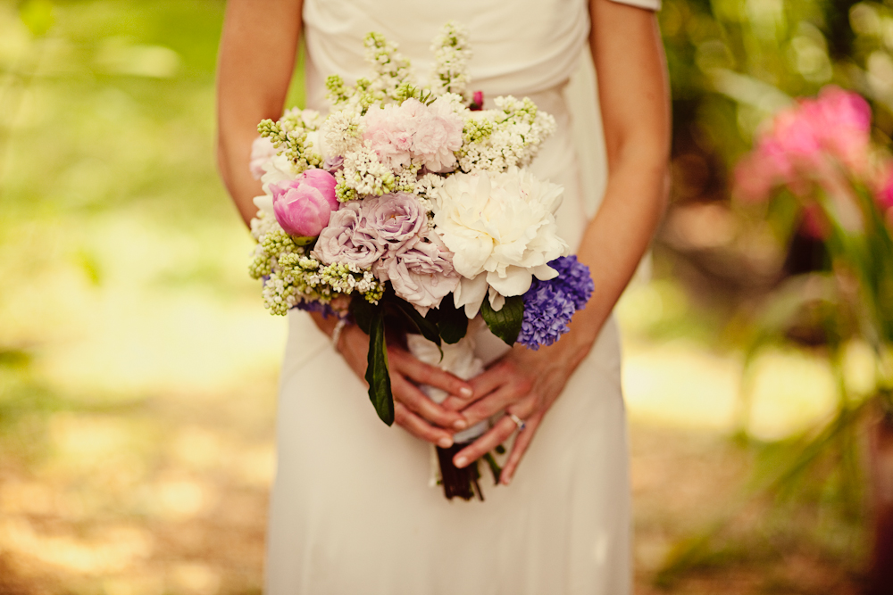 a-dazzling-backyard-oasis-wedding