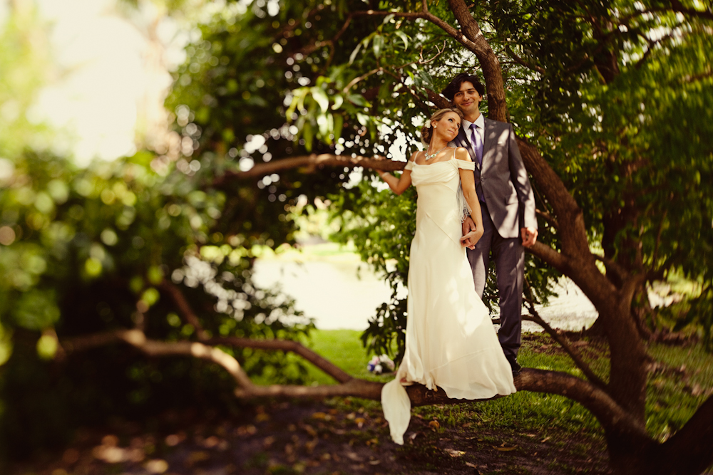 a-dazzling-backyard-oasis-wedding
