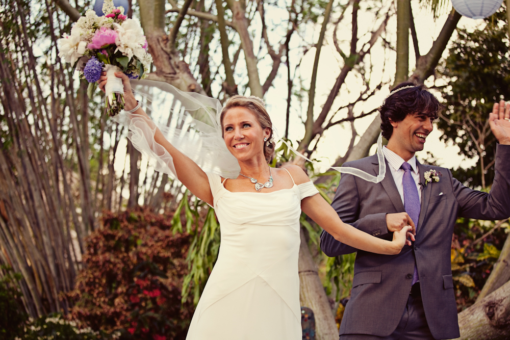 a-dazzling-backyard-oasis-wedding