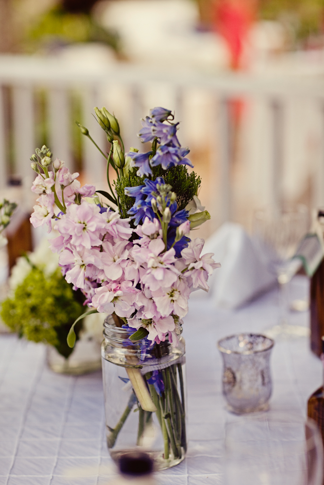 a-dazzling-backyard-oasis-wedding
