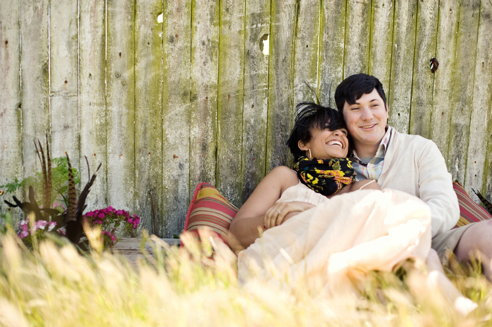 boho-engagement-shoot-by-delbarr