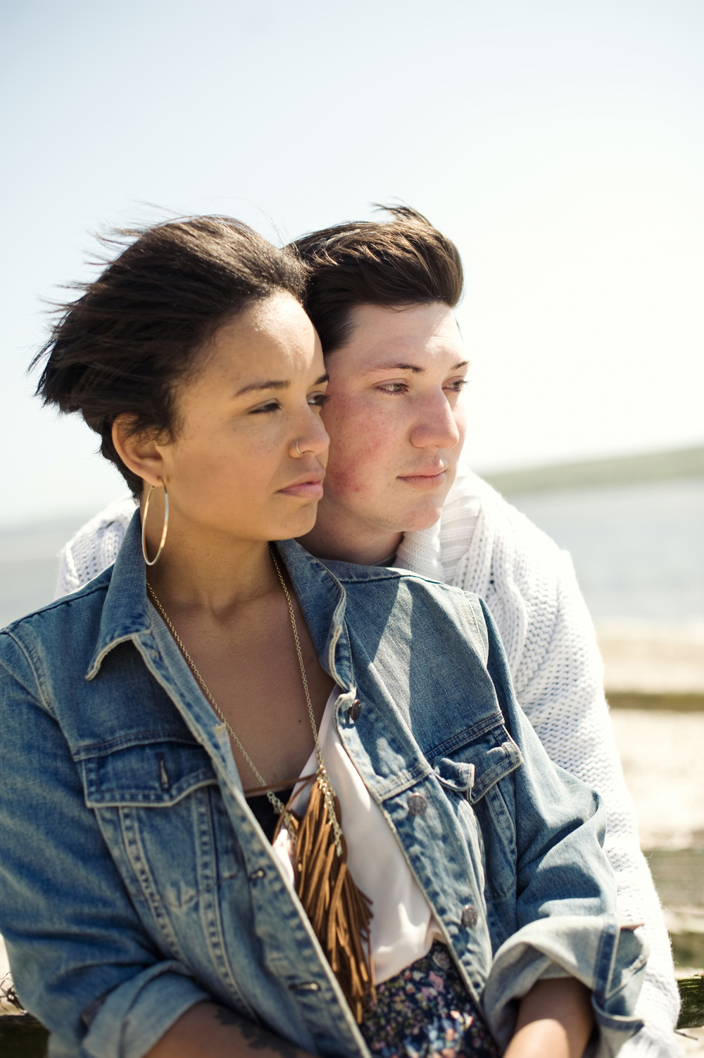boho-engagement-shoot-by-delbarr