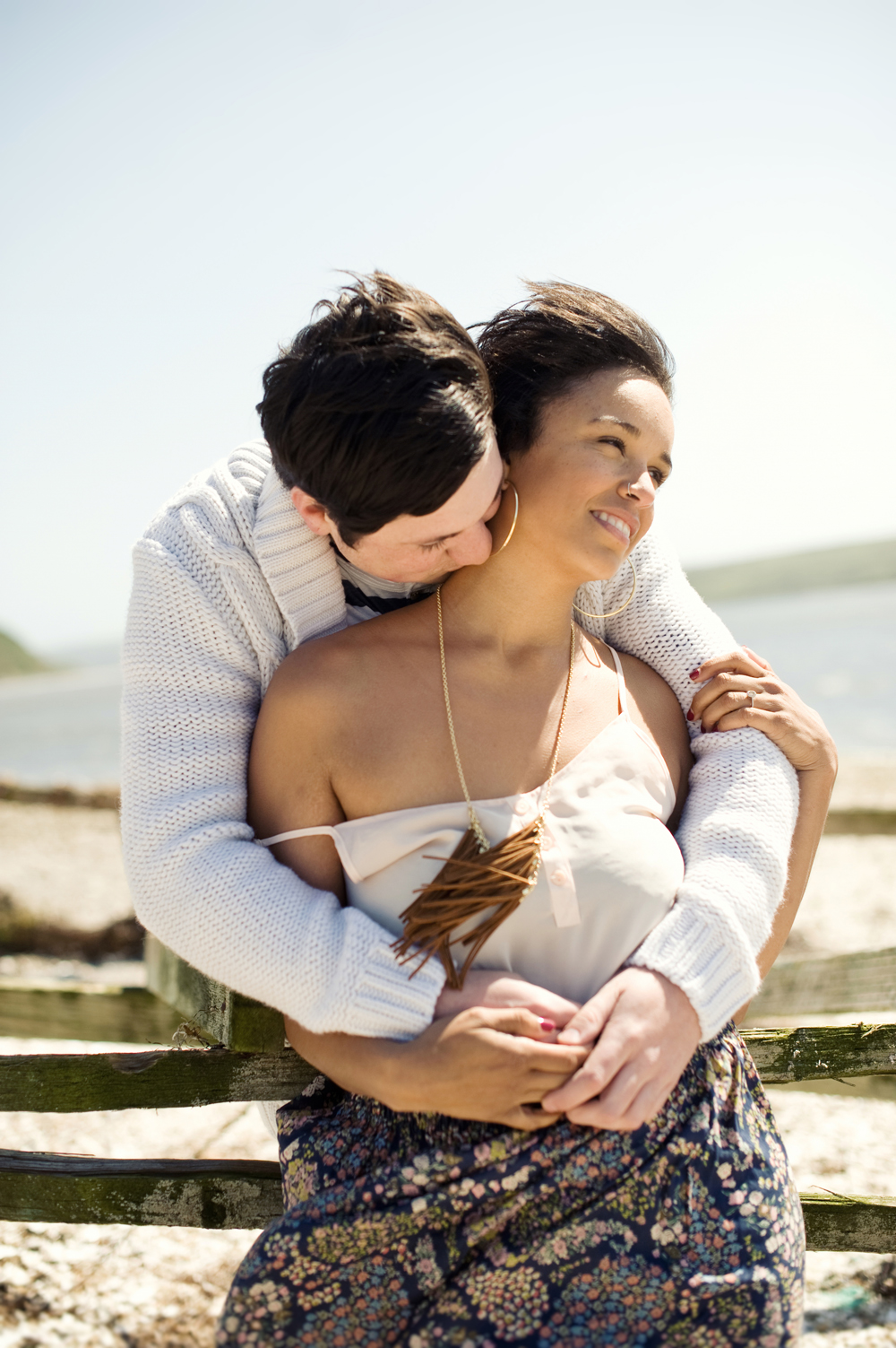 boho-engagement-shoot-by-delbarr