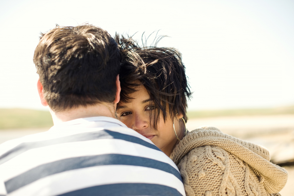 boho-engagement-shoot-by-delbarr