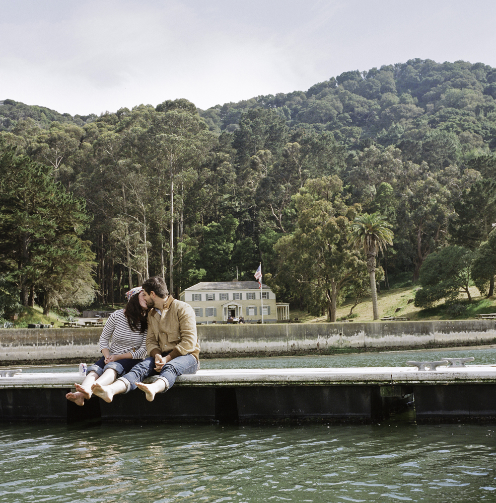 sailing-engagement-shoot-by-christina