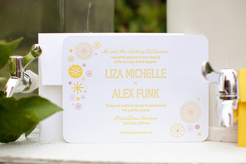 strawberry-lemonade-wedding-ideas