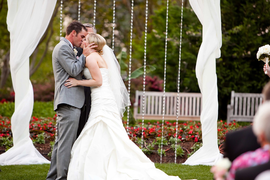 texas-wedding-at-the-dallas-arboretum