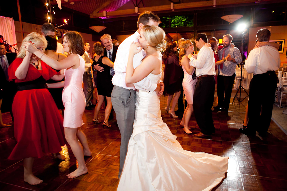 texas-wedding-at-the-dallas-arboretum