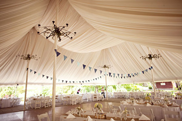 a-new-jersey-bunting-wedding
