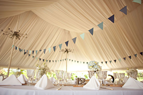 a-new-jersey-bunting-wedding