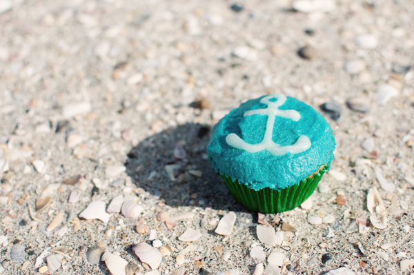 a-retro-nautical-engagement-shoot-in
